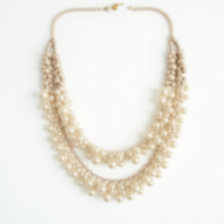 Collier fil de pêche diamant blanc forme goutte d'eau